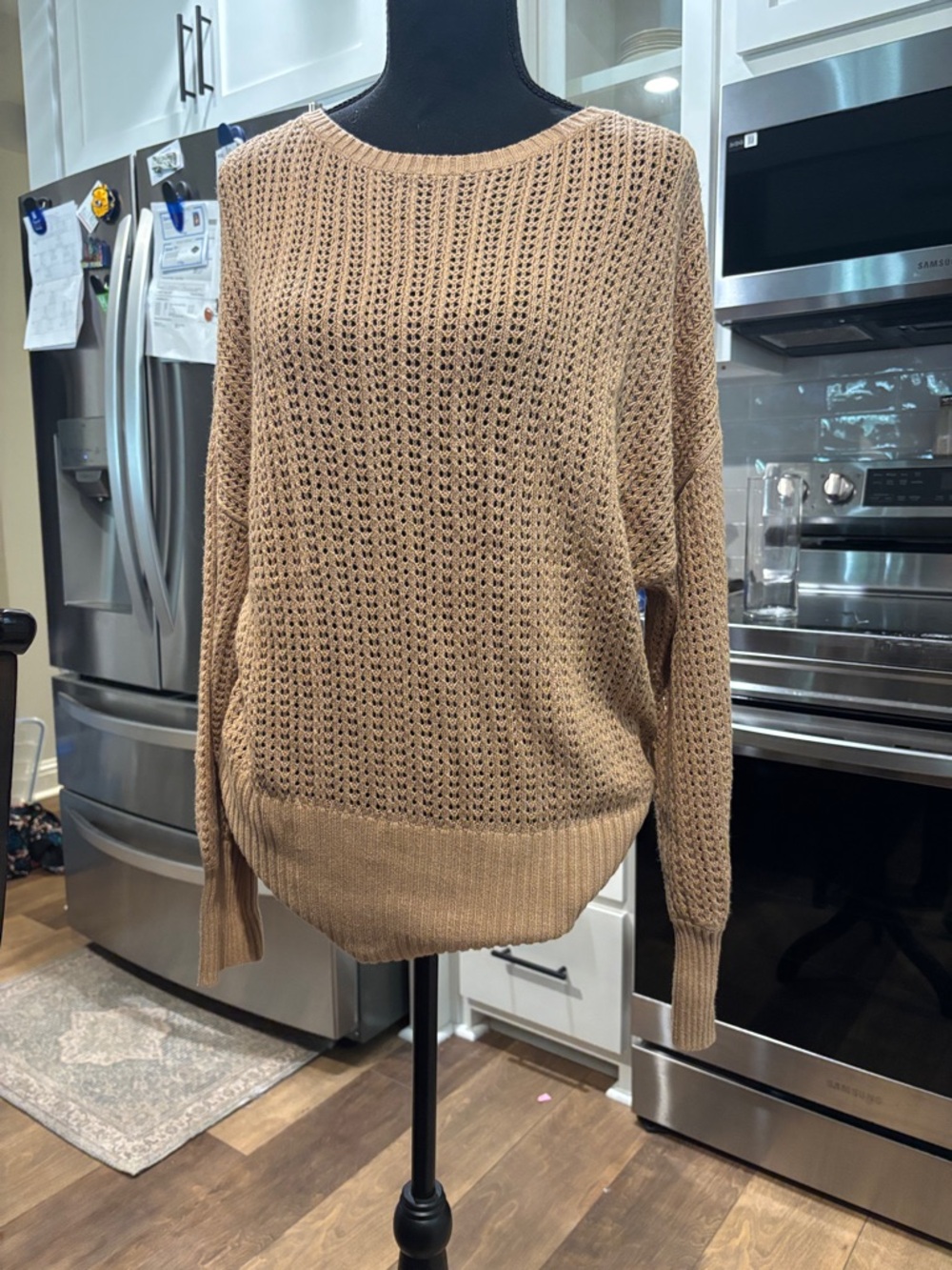 Women's Open-Knit Scoop Neck Sweater - Camel